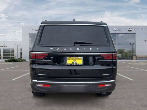 Used 2022 Jeep Wagoneer Series III w/ Premium Group I AWD/4WD image 4