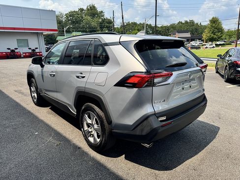Certified 2025 Toyota RAV4 XLE AWD/4WD image 7