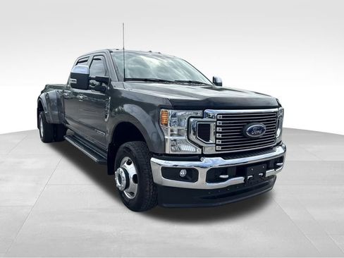 Used 2021 Ford F350 Lariat w/ Lariat Ultimate Package image 2