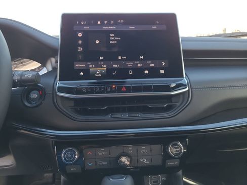 New 2026 Jeep Compass Latitude AWD/4WD image 24