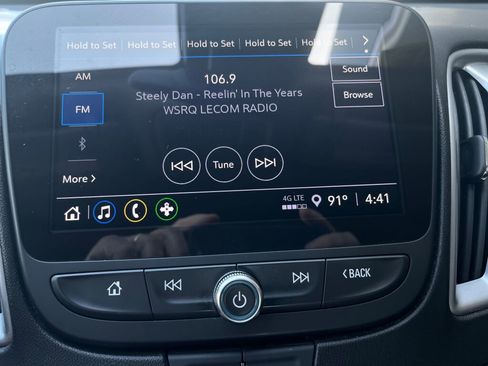Used 2024 Chevrolet Malibu RS FWD image 16