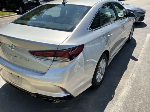 Used 2018 Hyundai Sonata SE FWD image 8