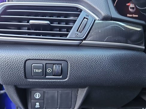 Used 2020 Honda Accord Sport image 16