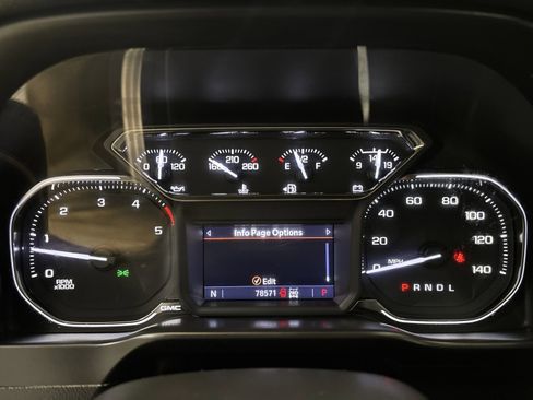 Used 2021 GMC Sierra 3500 SLE w/ SLE Convenience Package image 17