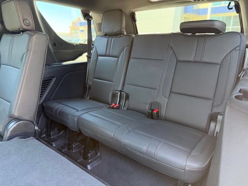 Used 2023 Chevrolet Tahoe RST AWD/4WD image 9