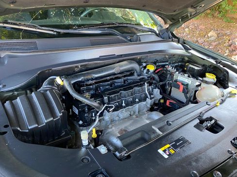 Used 2018 Jeep Compass Sport AWD/4WD image 13