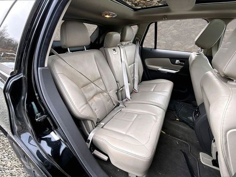 Used 2013 Ford Edge SEL image 24