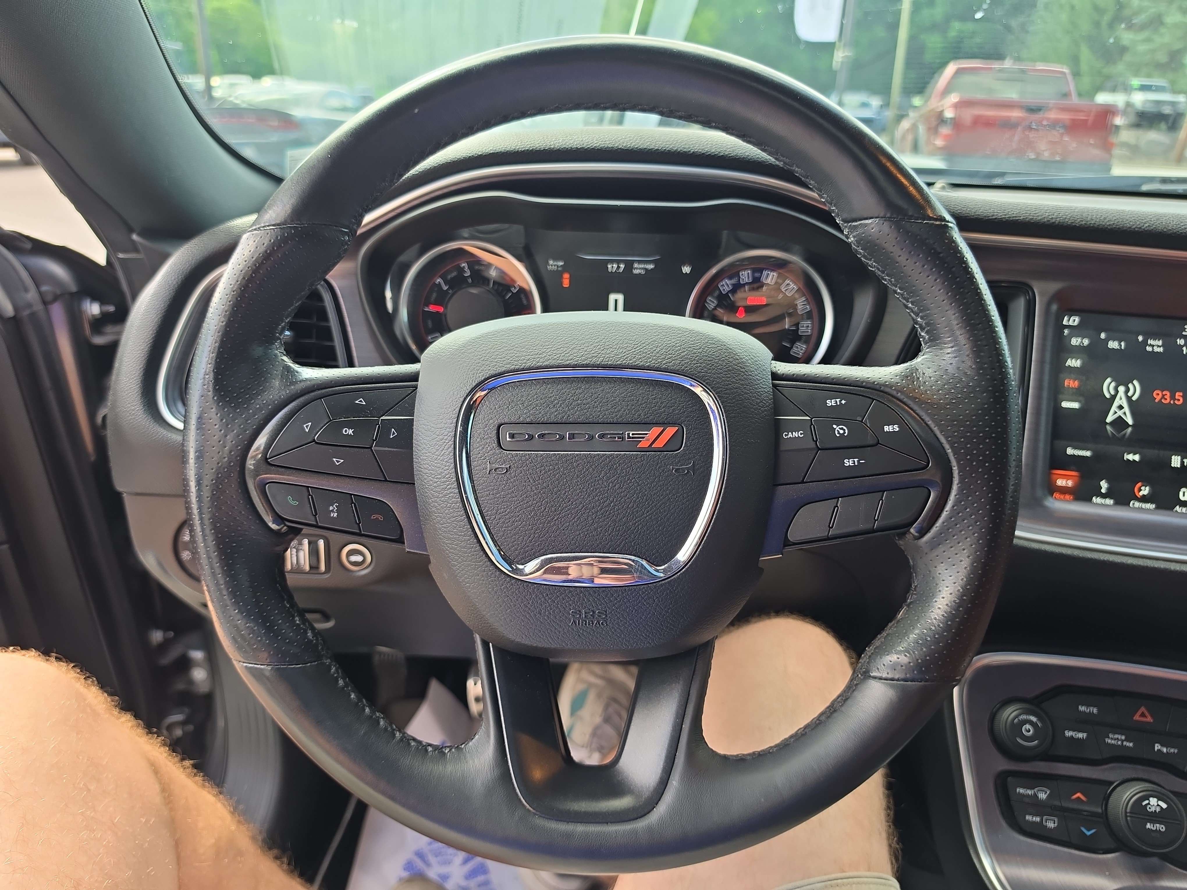 Used 2018 Dodge Challenger R/T Scat Pack RWD image 18