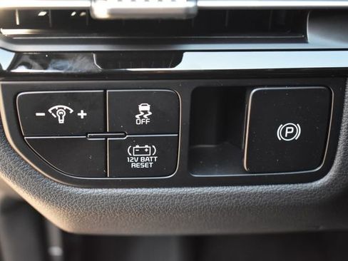 New 2026 Kia Sportage LX image 22