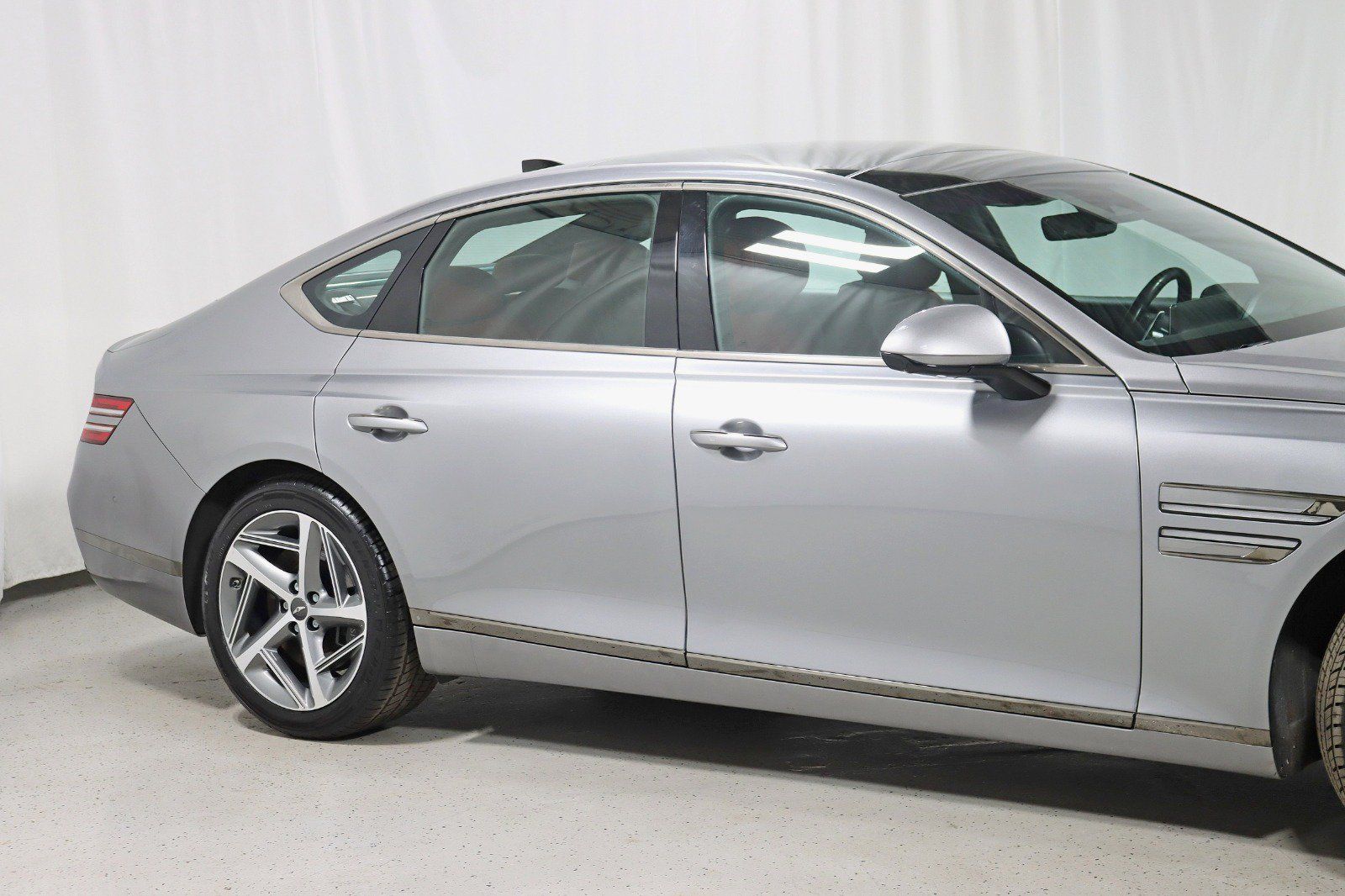 Used 2024 Genesis G80 2.5T w/ Sport Prestige Package AWD/4WD image 2