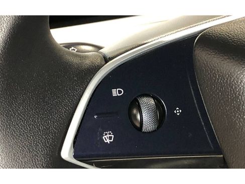 Used 2026 Tesla Model Y Long Range image 23