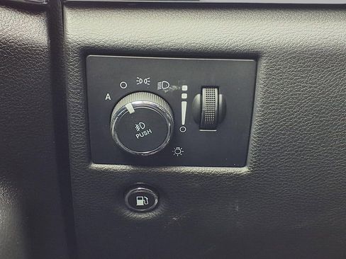 Used 2021 Jeep Grand Cherokee Limited w/ Premium Lighting Group image 18