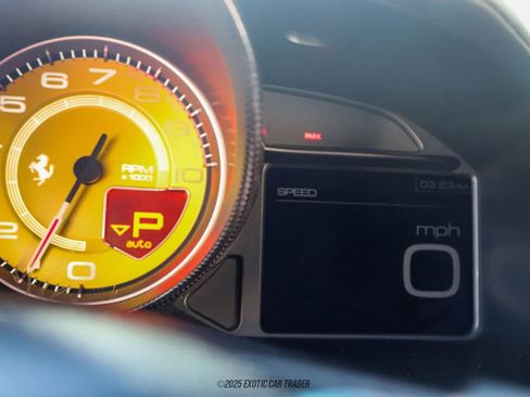 Used 2019 Ferrari Portofino image 43