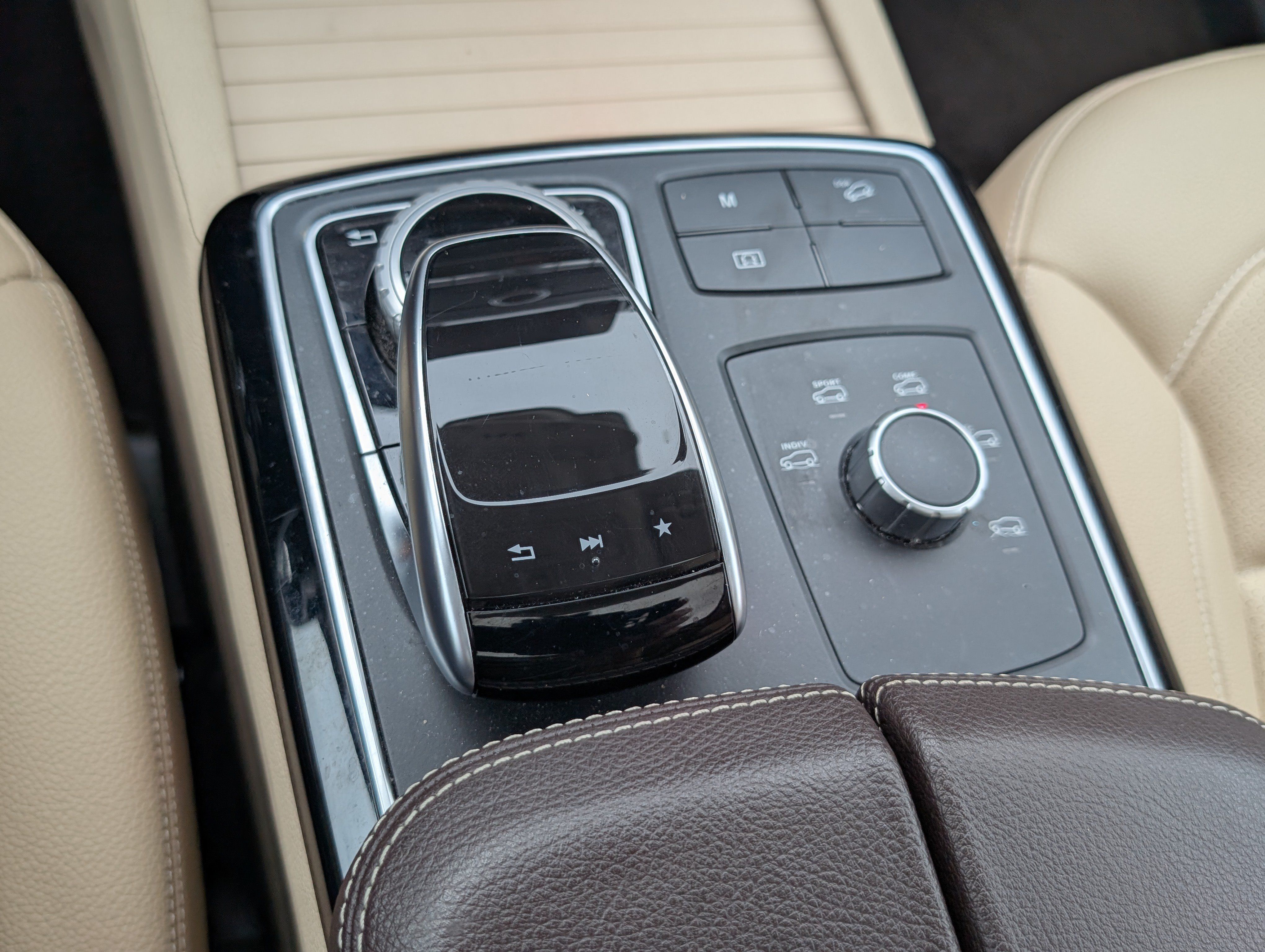 Used 2018 Mercedes-Benz GLE 350 4MATIC image 27