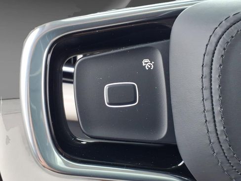 New 2026 Lincoln Navigator Reserve AWD/4WD image 23