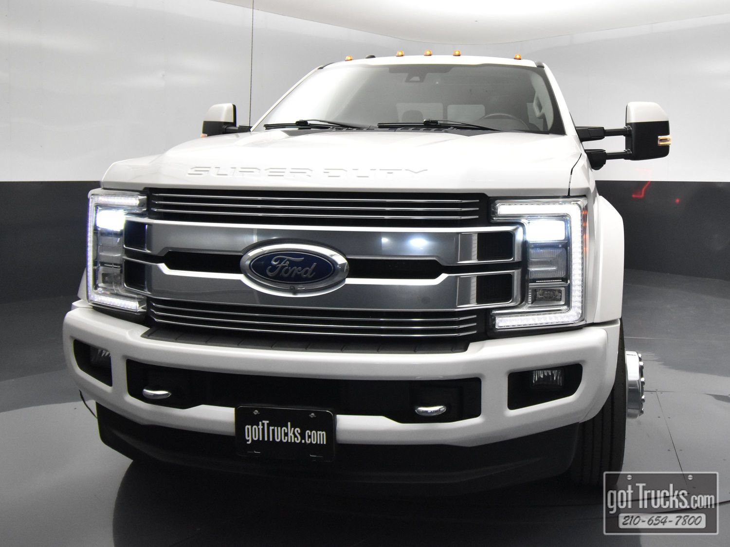 Used 2018 Ford F450 Limited AWD/4WD image 51