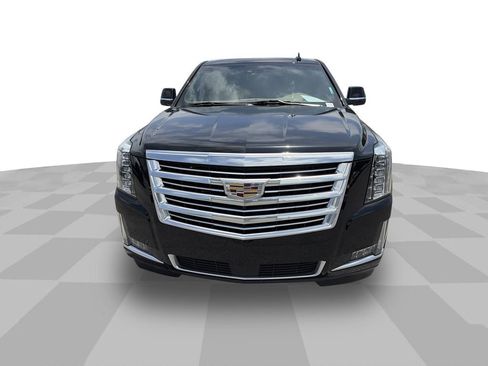 Used 2019 Cadillac Escalade Platinum AWD/4WD image 10