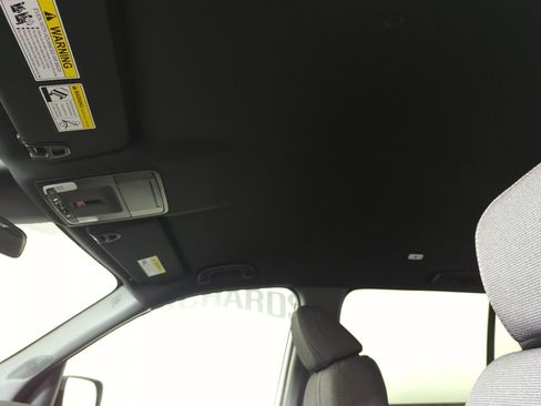 New 2026 Honda Pilot Sport image 18