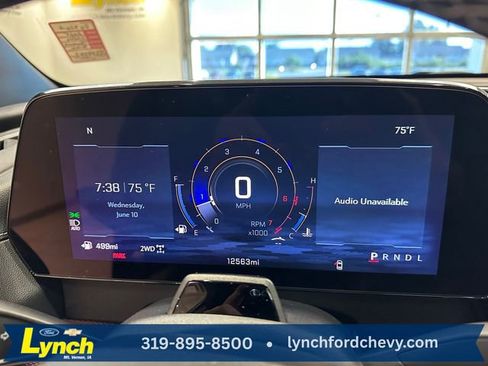 Used 2025 Chevrolet Traverse Z71 w/ Enhanced Driving Package AWD/4WD image 35
