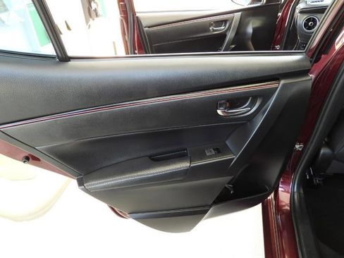 Used 2017 Toyota Corolla SE 50th Anniversary image 37