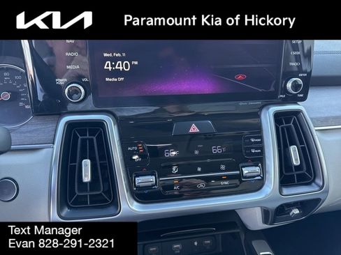 Used 2023 Kia Sorento S w/ Panoramic Sunroof Package image 26