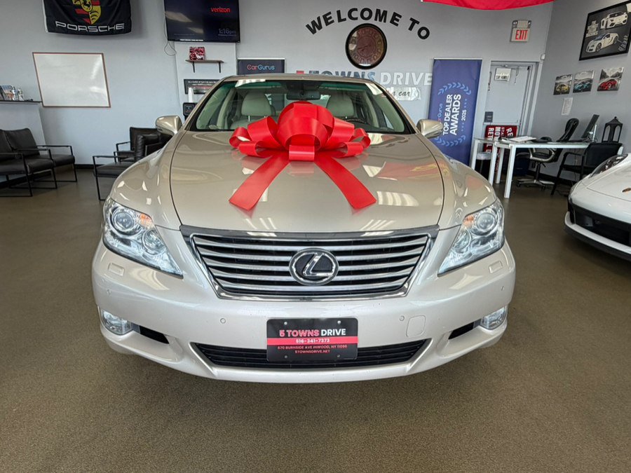 Used 2011 Lexus LS 460 w/ Comfort Pkg RWD image 6
