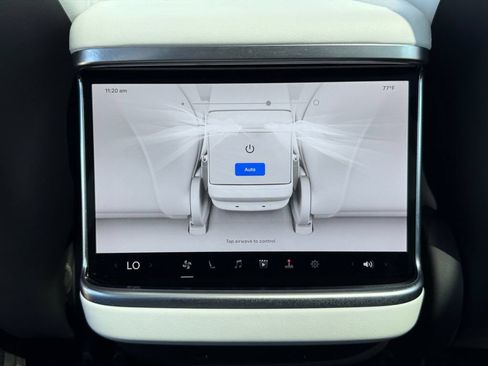Used 2025 Tesla Model S AWD/4WD image 19