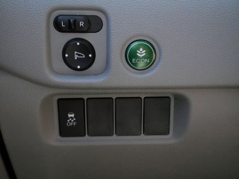 Used 2017 Honda Pilot EX-L image 26