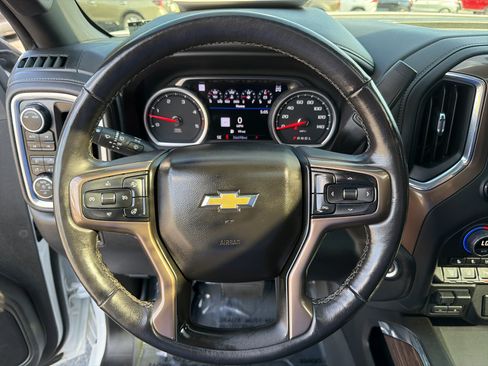 Used 2020 Chevrolet Silverado 3500 High Country w/ Technology Package AWD/4WD image 10