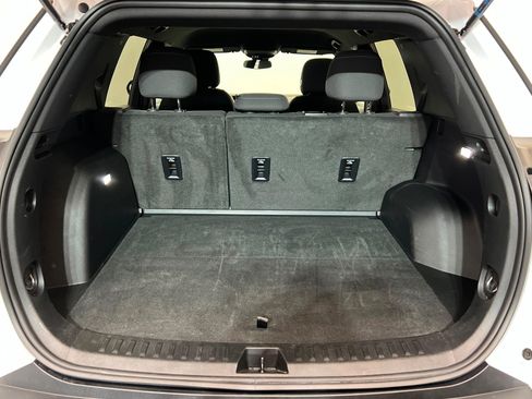 Used 2025 Chevrolet Equinox LT image 23