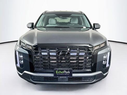 Used 2025 Hyundai Palisade SEL FWD image 2