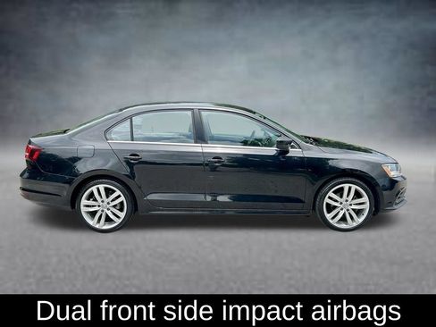 Used 2017 Volkswagen Jetta S FWD image 4