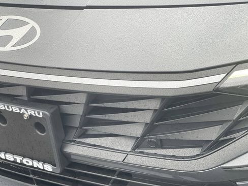 Used 2024 Hyundai Elantra Blue FWD image 20