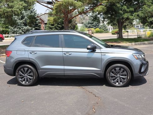 Used 2024 Volkswagen Taos S FWD image 3