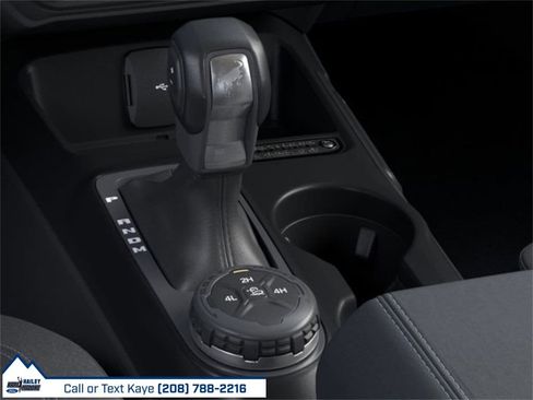 New 2025 Ford Bronco Outer Banks image 17