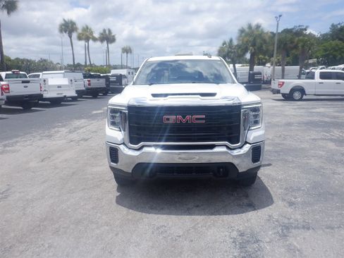 Used 2022 GMC Sierra 2500 Pro w/ Fleet Convenience Package AWD/4WD image 3