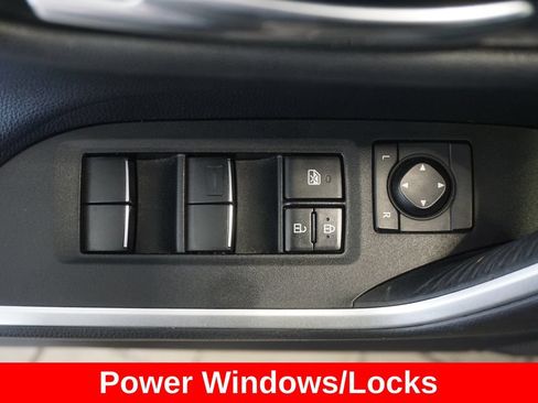 Used 2020 Toyota RAV4 XSE AWD/4WD image 5