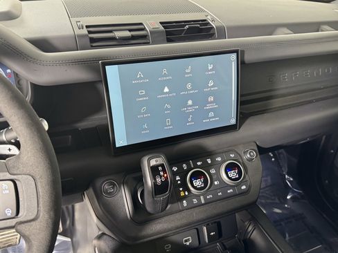 Used 2024 Land Rover Defender 110 Carpathian Edition image 23