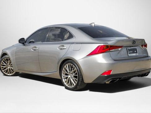 Used 2017 Lexus IS 200t RWD image 8