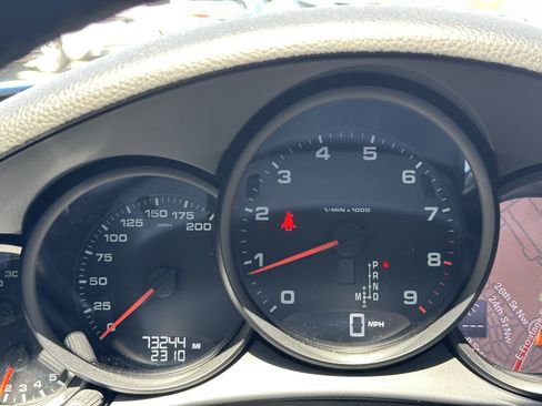 Used 2014 Porsche 911 Carrera 4S AWD/4WD image 16