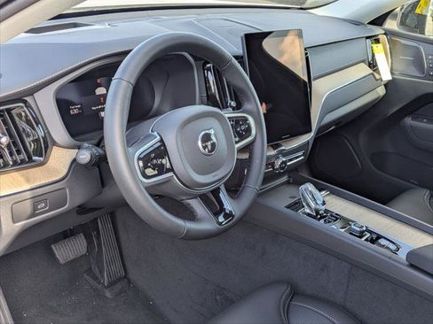 New 2026 Volvo XC60 B5 Ultra w/ Climate Package AWD/4WD image 7