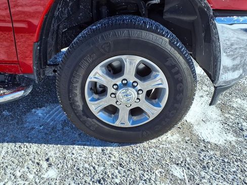 Used 2024 RAM 2500 Big Horn w/ Bed Utility Group image 39