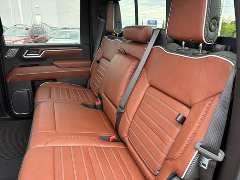 New 2026 GMC Sierra 2500 Denali Ultimate AWD/4WD image 21