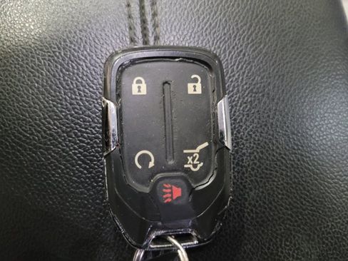 Used 2019 GMC Terrain SLT w/ Preferred Package AWD/4WD image 32