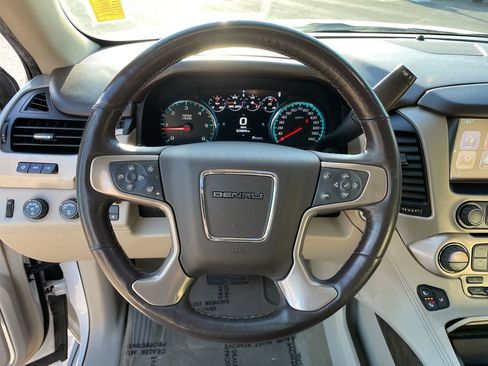 Used 2018 GMC Yukon Denali w/ Denali Ultimate Package image 14