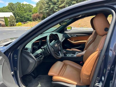 Used 2025 Cadillac CT5 Premium Luxury RWD image 40