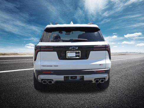 Used 2024 Chevrolet Traverse Z71 w/ Enhanced Driving Package AWD/4WD image 22