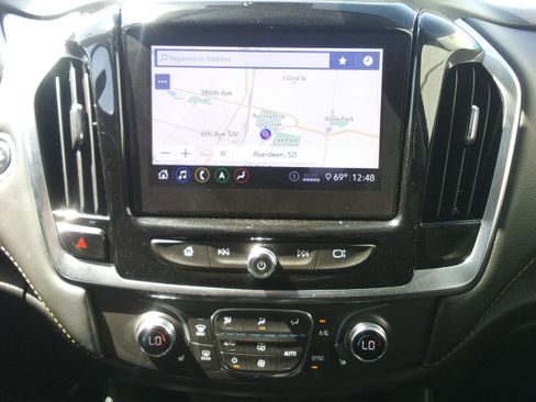 Used 2021 Chevrolet Traverse LT AWD/4WD image 28