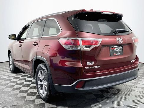 Used 2014 Toyota Highlander XLE AWD/4WD image 5