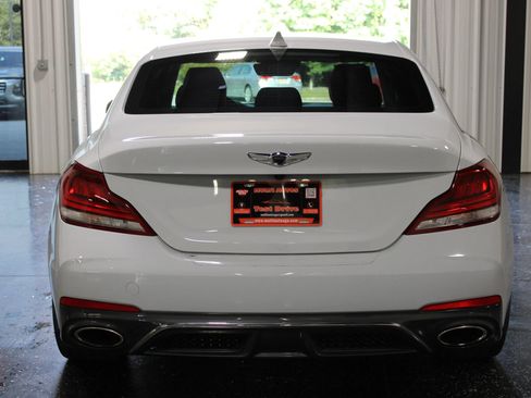 Used 2019 Genesis G70 3.3T Advanced RWD image 4